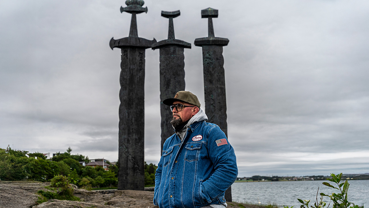 ben-schulz-Sverd-i-fjell
